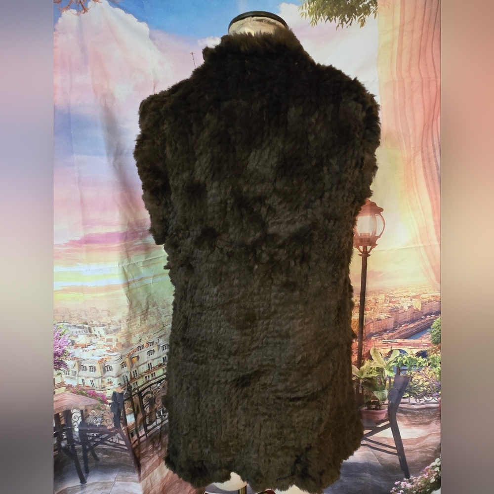 REAL.RABBIT FUR VEST - Picture 5 of 11
